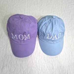 Mom & Dad Baseball Caps Set for Pregnancy Announcement